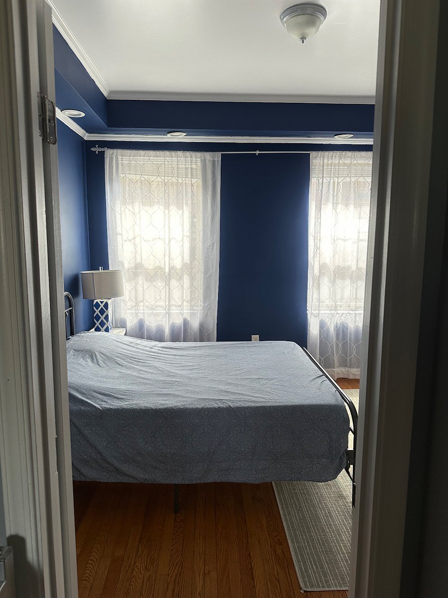 Secondary bedroom