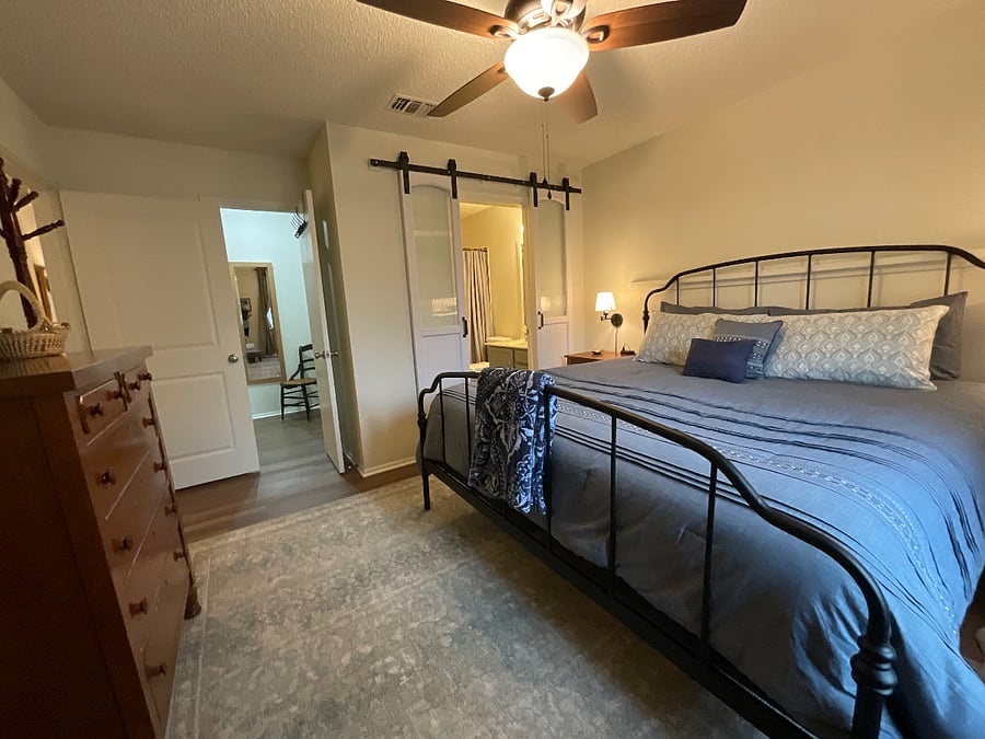 King Bedroom with TV and EnSuite bathroom and large closet