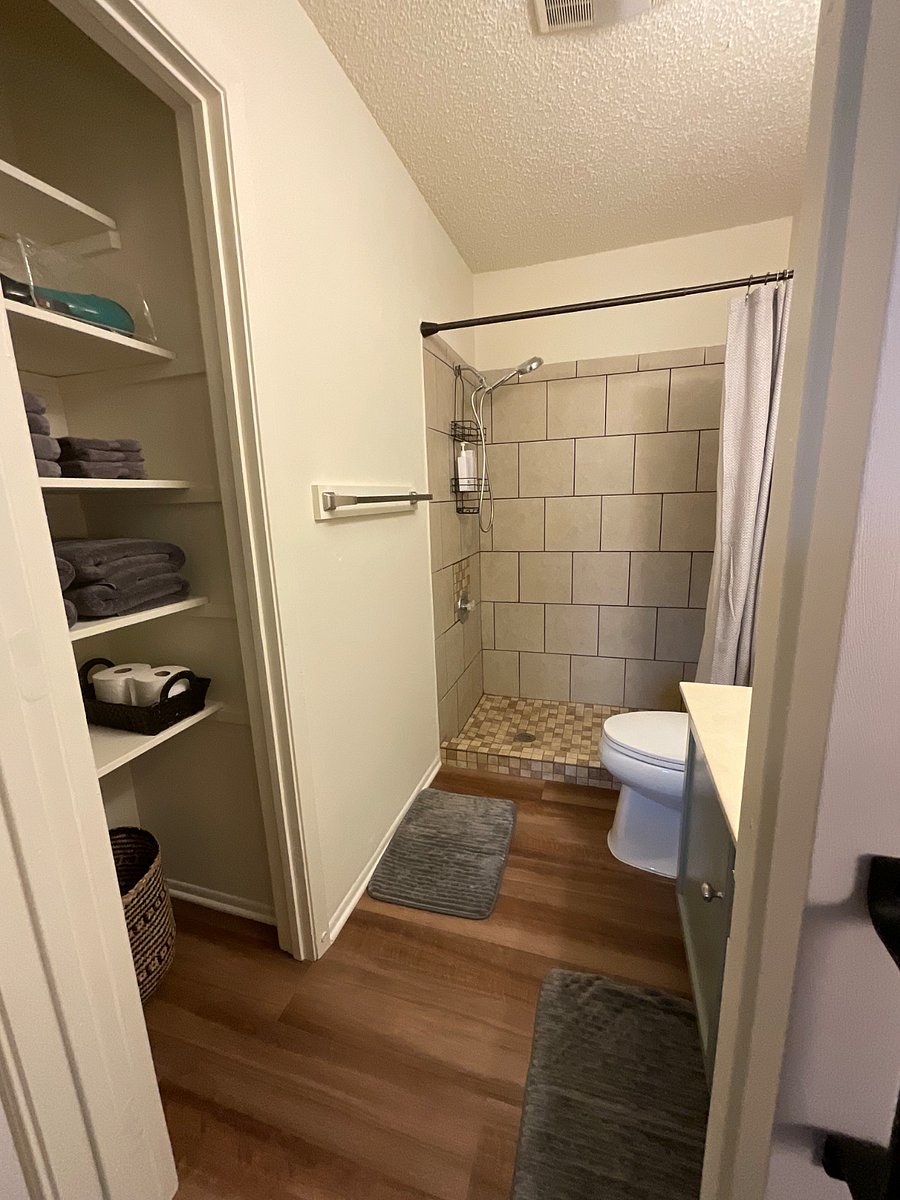 Furnished Finder property 832286_1 photo 18