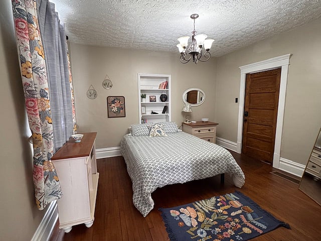 Private downstairs bedroom