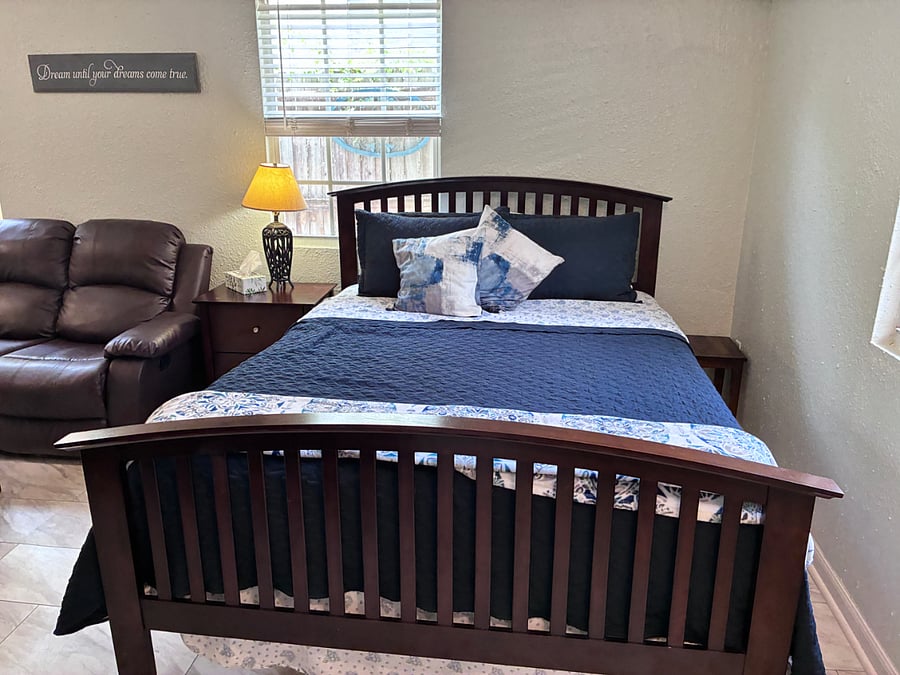Furnished Finder property 832394_1 photo 8