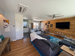 Furnished Finder property 832406_1 photo 3