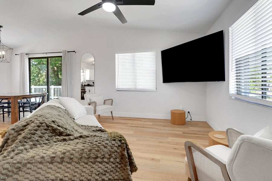 Furnished Finder property 832421_1 photo 9