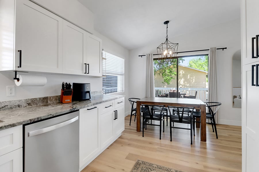 Furnished Finder property 832421_1 photo 15