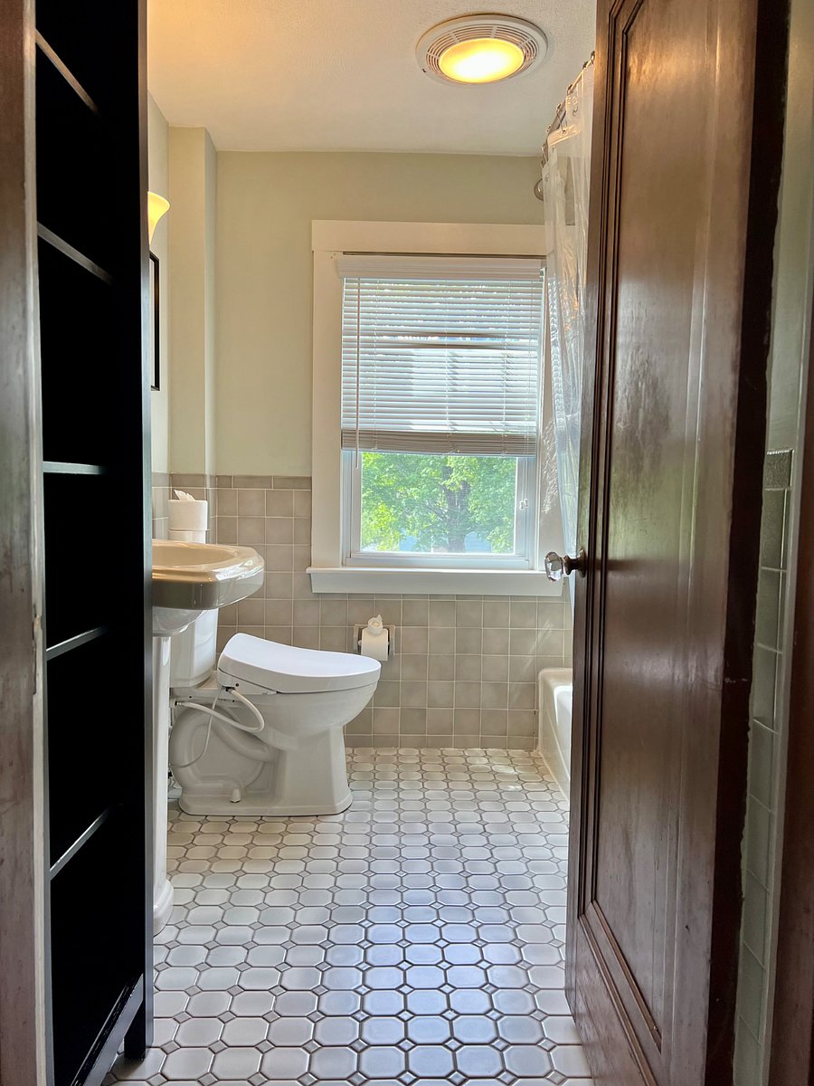 Furnished Finder property 832469_1 photo 15