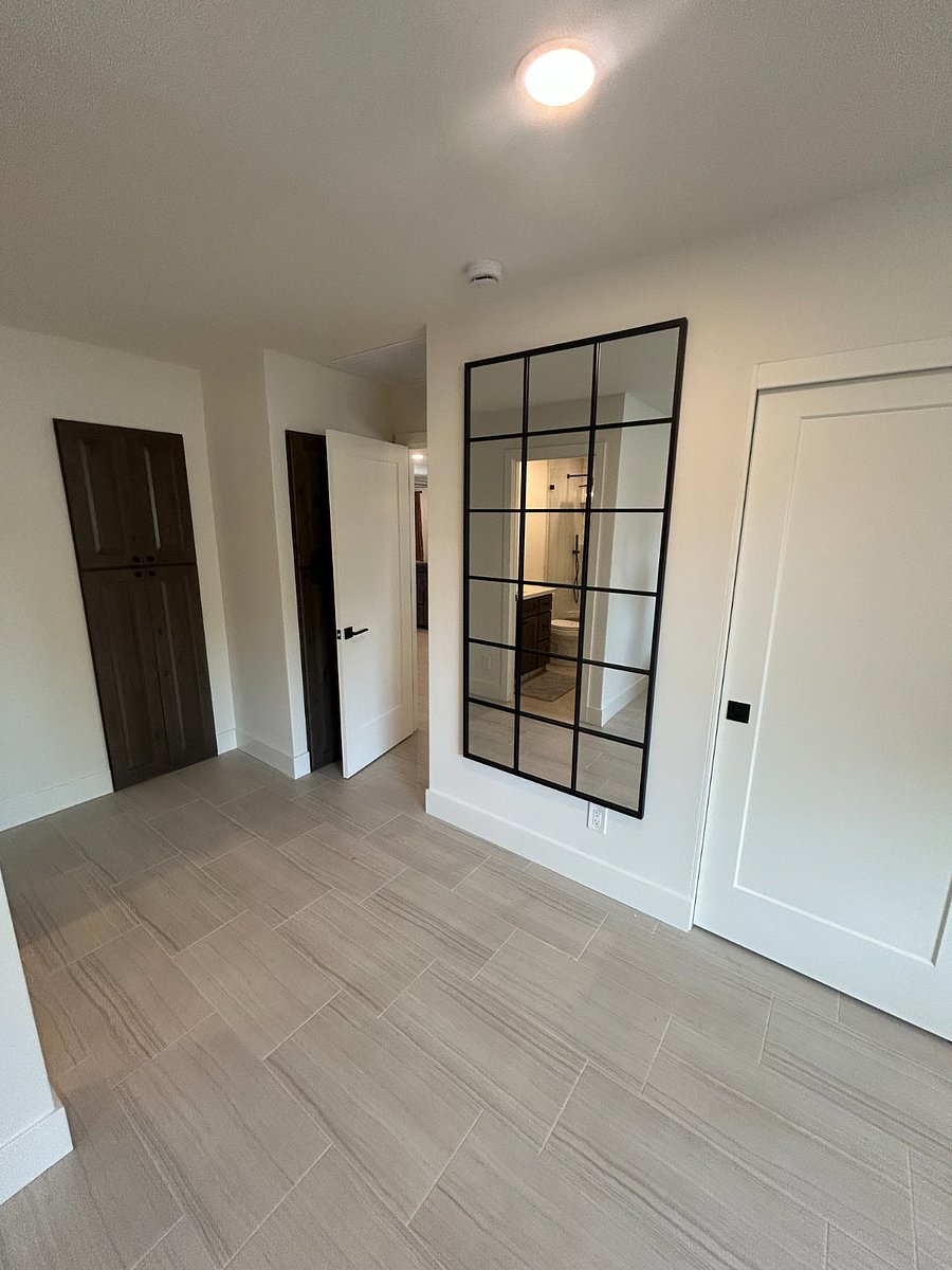 Furnished Finder property 832485_1 photo 26