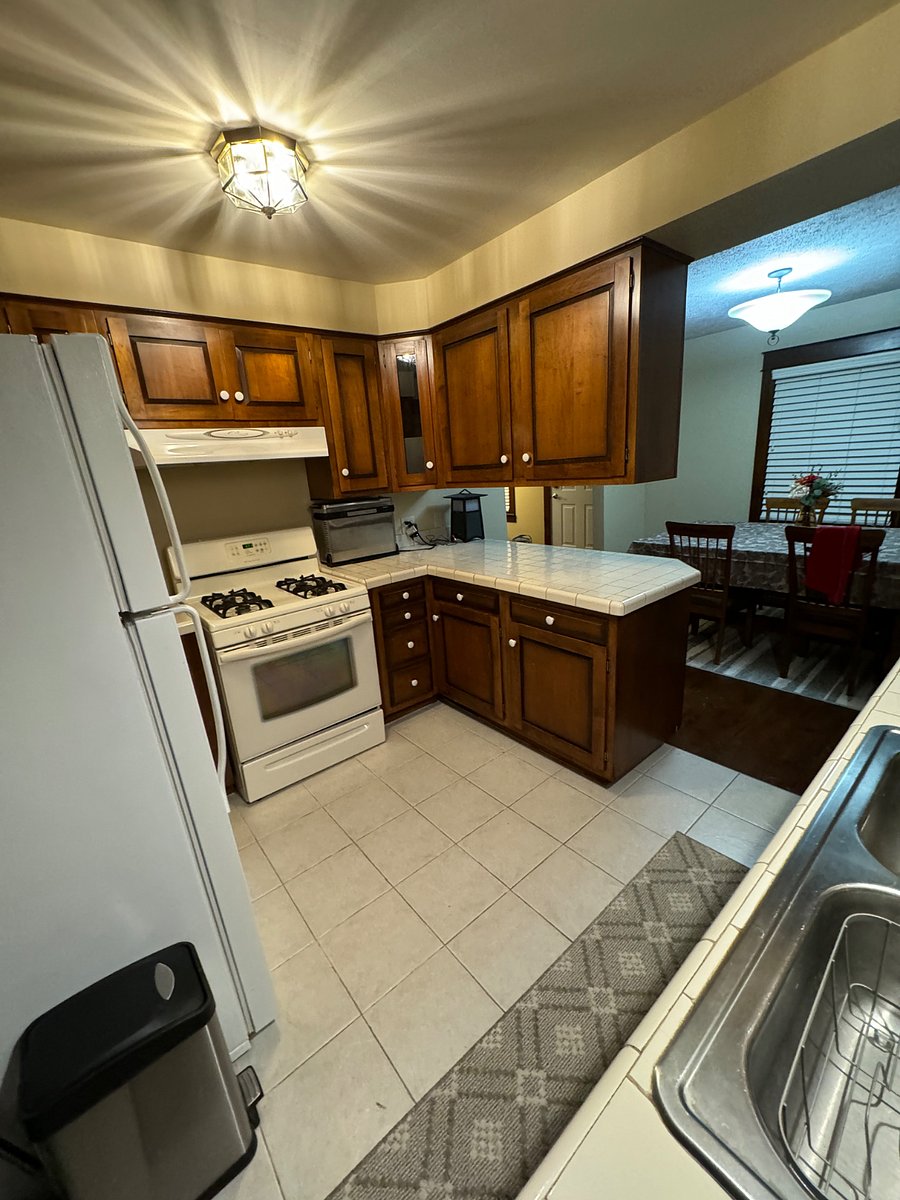 Furnished Finder property 832496_1 photo 2
