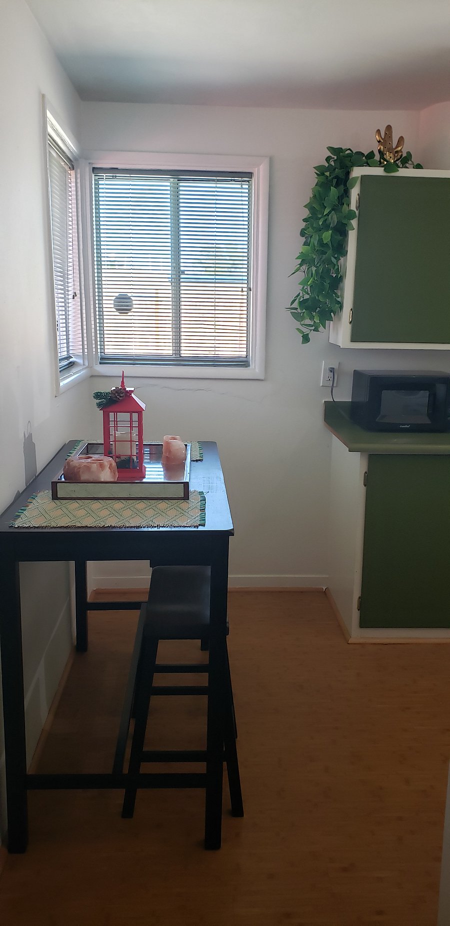 Furnished Finder property 832500_1 photo 8