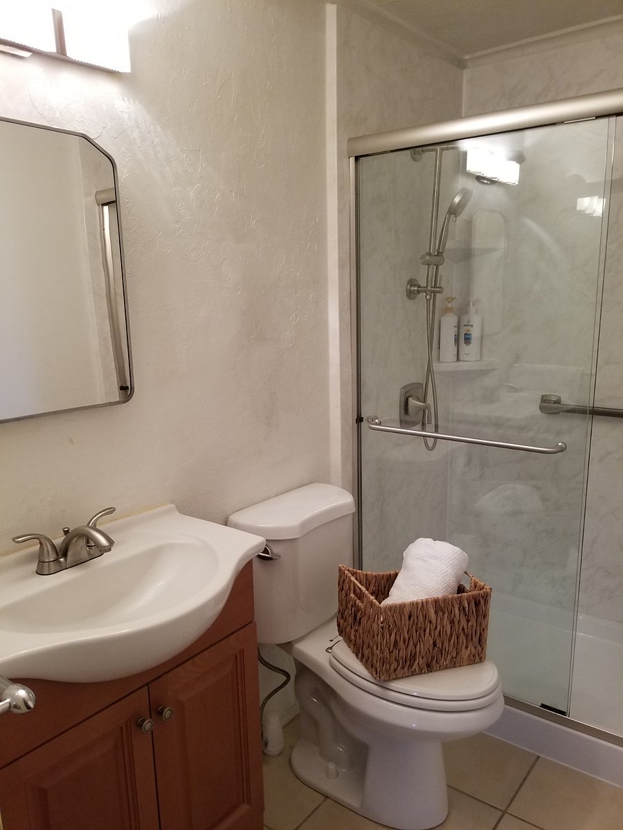 Furnished Finder property 832500_1 photo 16