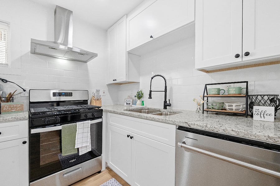 Furnished Finder property 832503_1 photo 13
