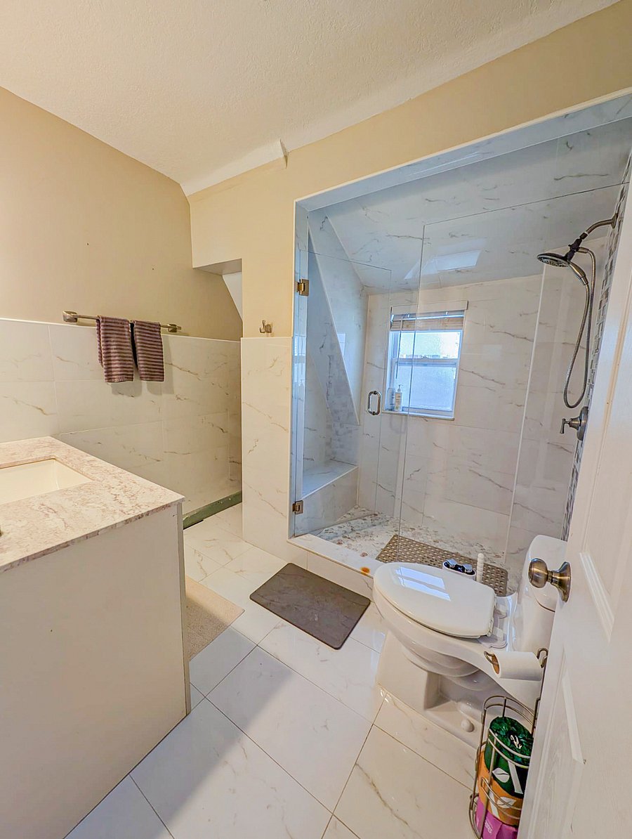 Furnished Finder property 832514_1 photo 21