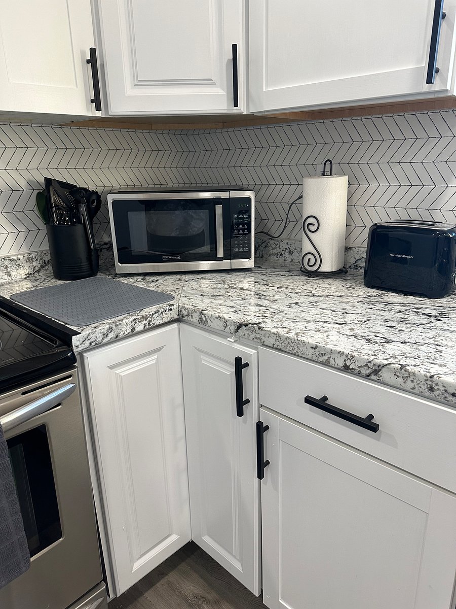 Furnished Finder property 832517_1 photo 6