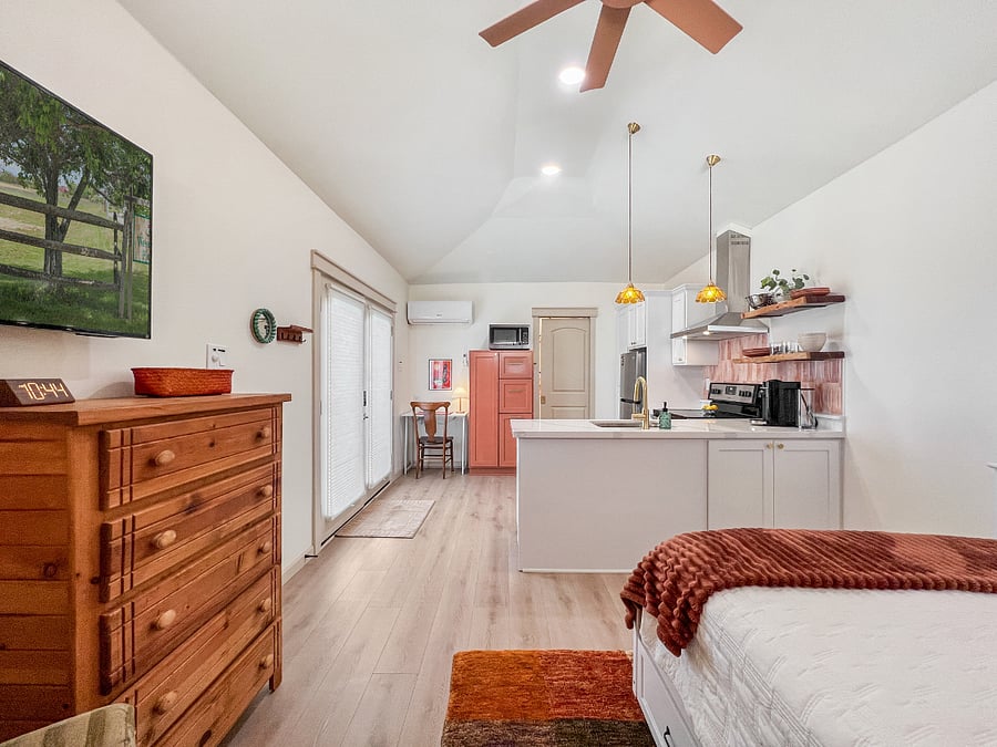 Furnished Finder property 832521_1 photo 13