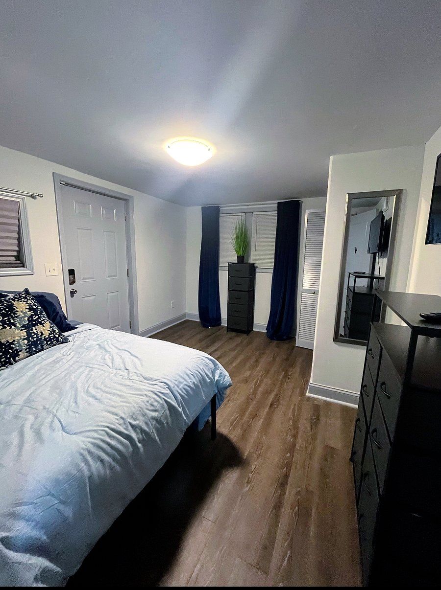Furnished Finder property 832536_1 photo 2