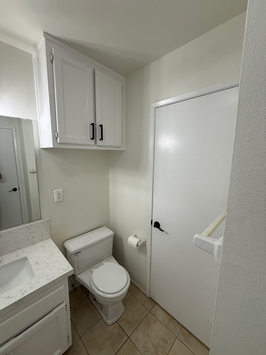 Furnished Finder property 832547_1 photo 13