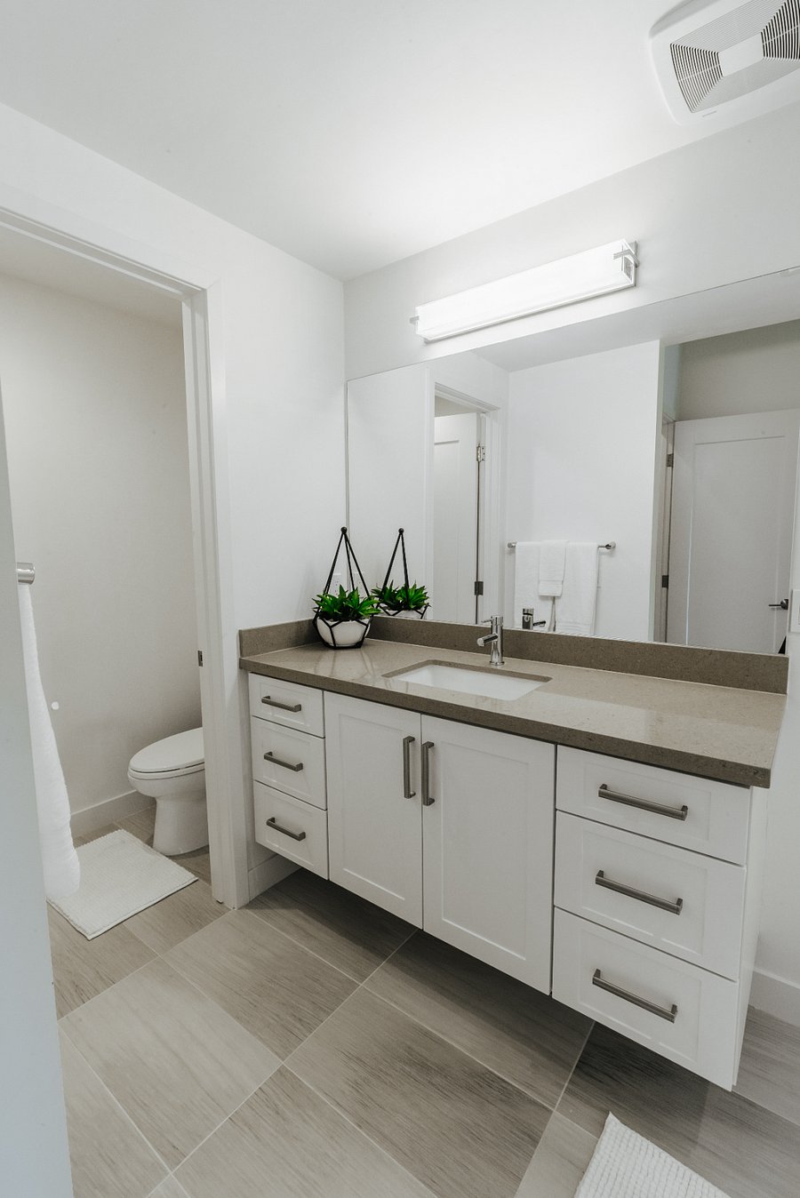 Furnished Finder property 832558_1 photo 15
