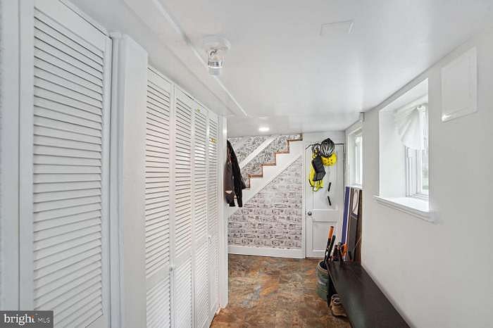 Furnished Finder property 832577_1 photo 8