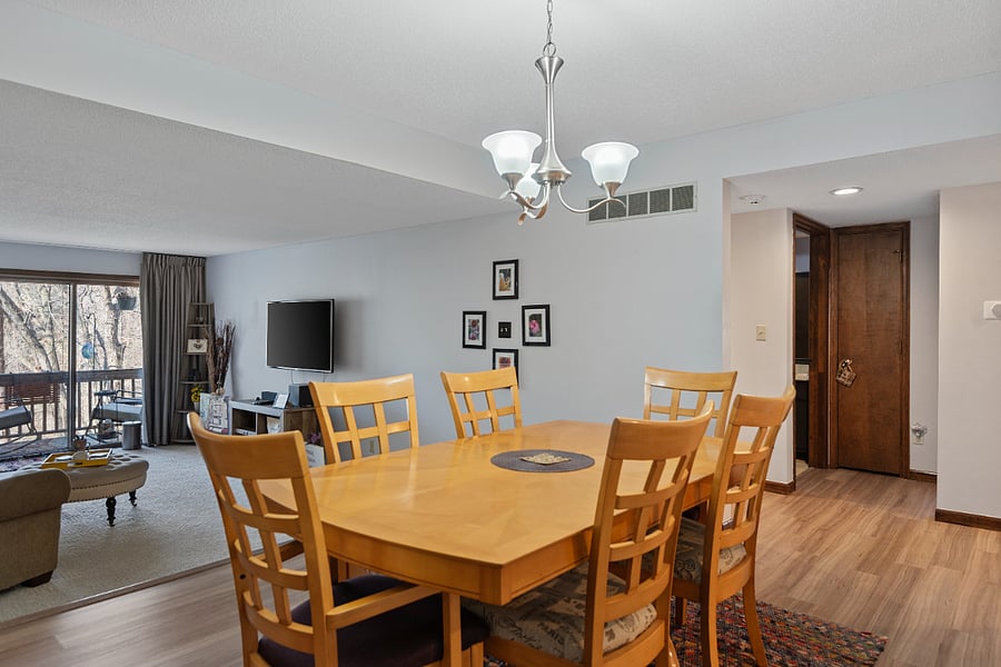 Furnished Finder property 832600_1 photo 8