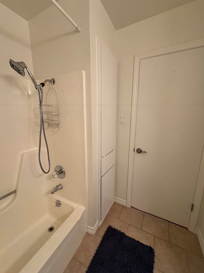 Furnished Finder property 832628_1 photo 40