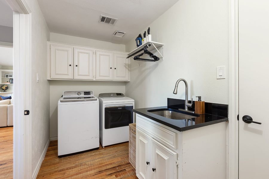 Furnished Finder property 832634_1 photo 21