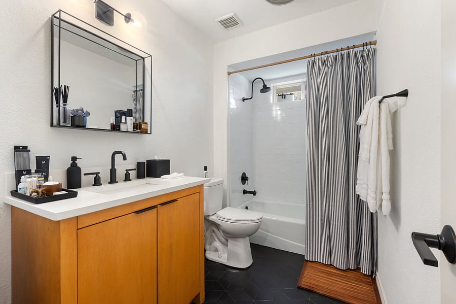 Furnished Finder property 832634_1 photo 12
