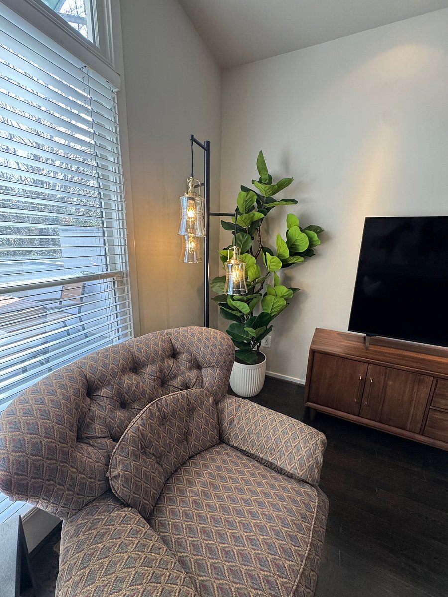 Furnished Finder property 832721_1 photo 8