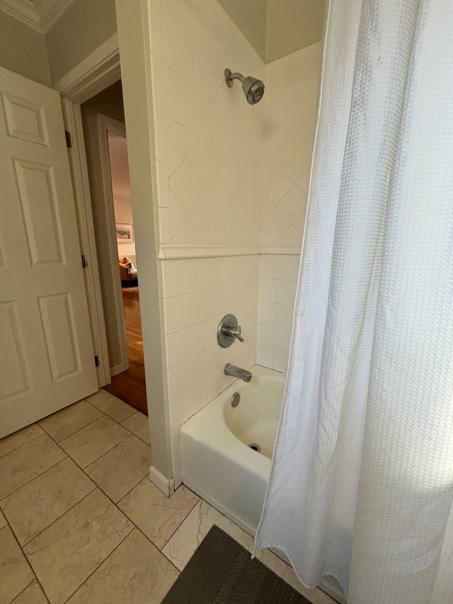 Furnished Finder property 832726_1 photo 12