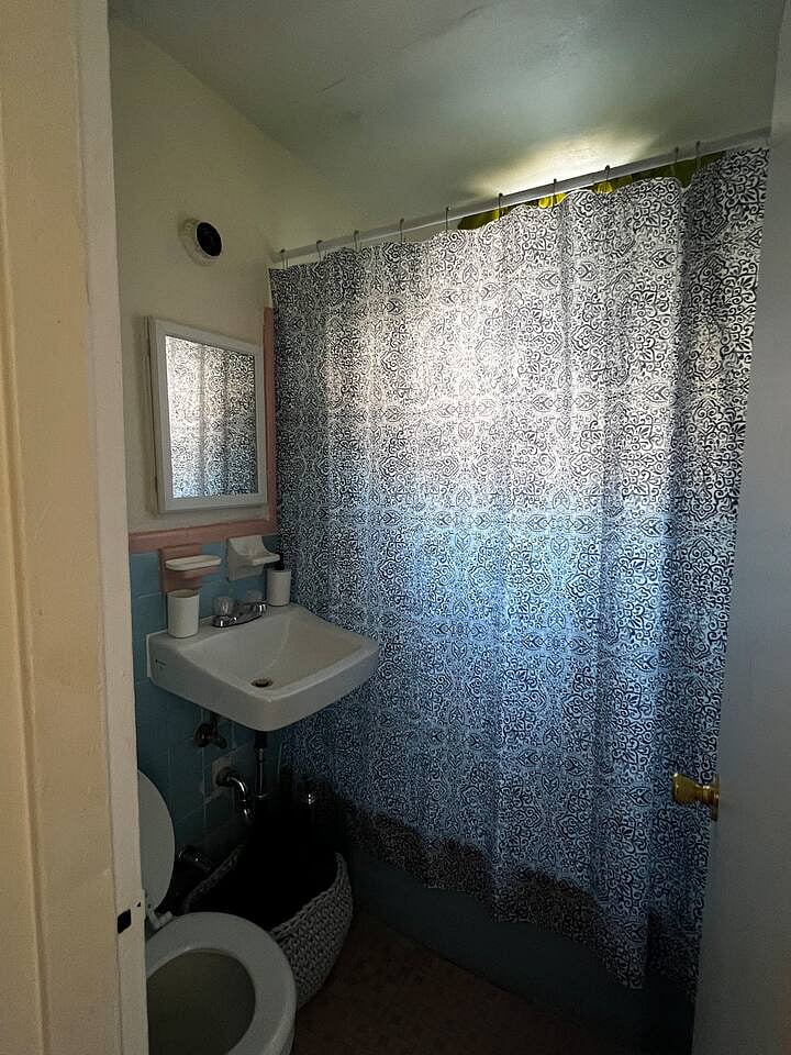 Furnished Finder property 832730_1 photo 16