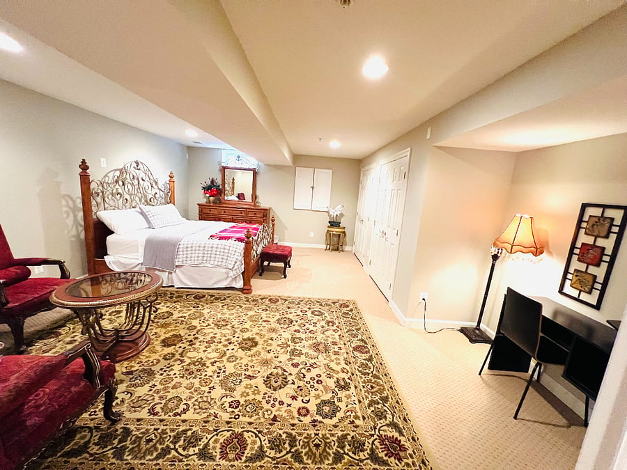 MASTER LUX BEDROOM 