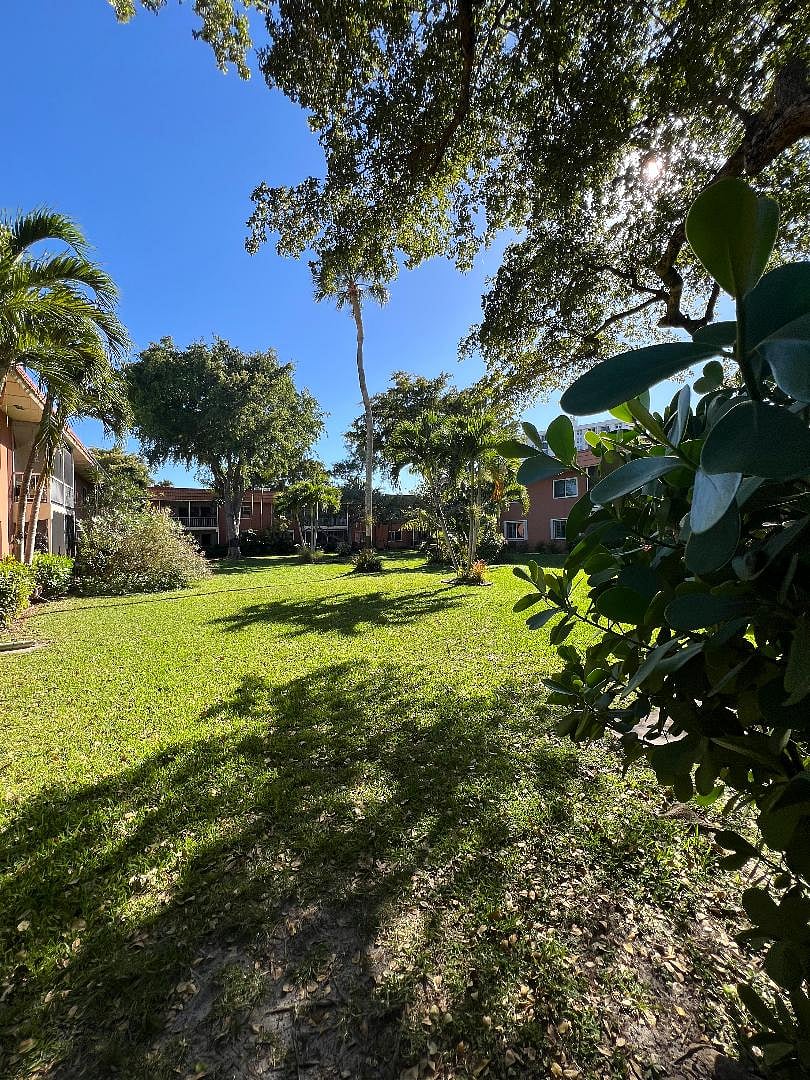 Courtyard greenspace