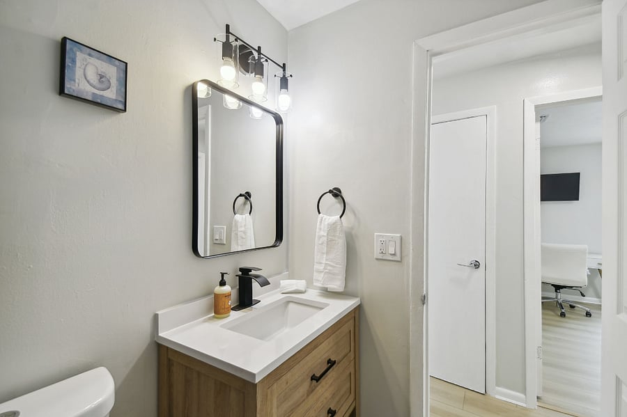 Furnished Finder property 832778_1 photo 16