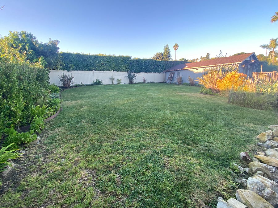 Fenced in secluded backyard for pets
