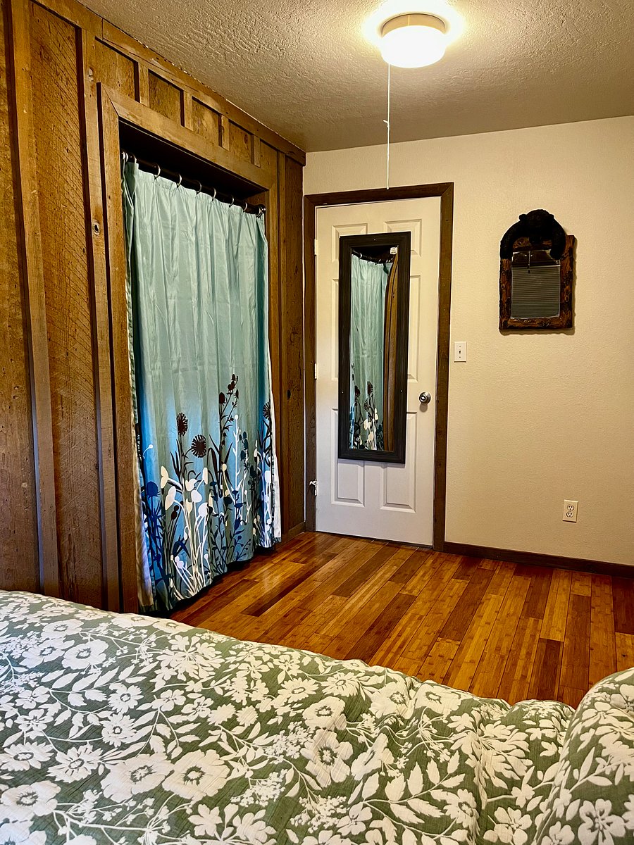 Furnished Finder property 832930_2 photo 16