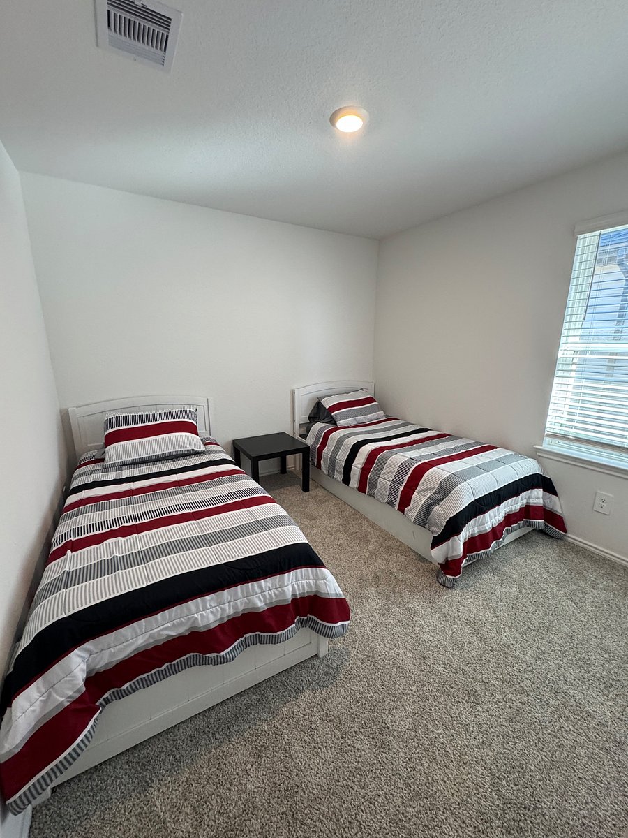 Furnished Finder property 832952_1 photo 9