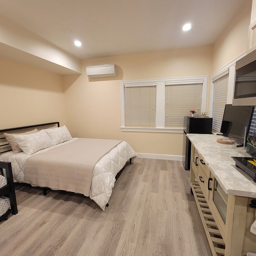 Furnished Finder property 832957_1 photo 9