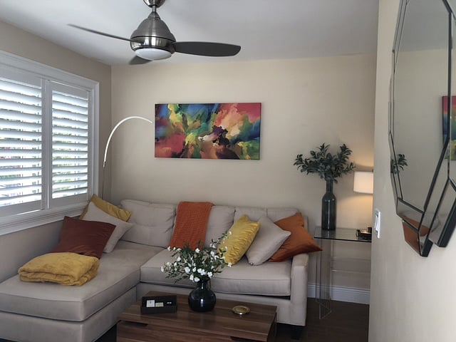 You enter the suite through the Den area where you can lounge, read, work, eat, watch TV or simply relax. The Den has its own AC temperature control and an overhead fan for optimal comfort