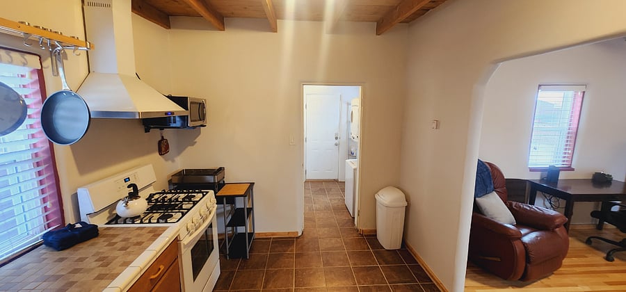 Furnished Finder property 833096_1 photo 6