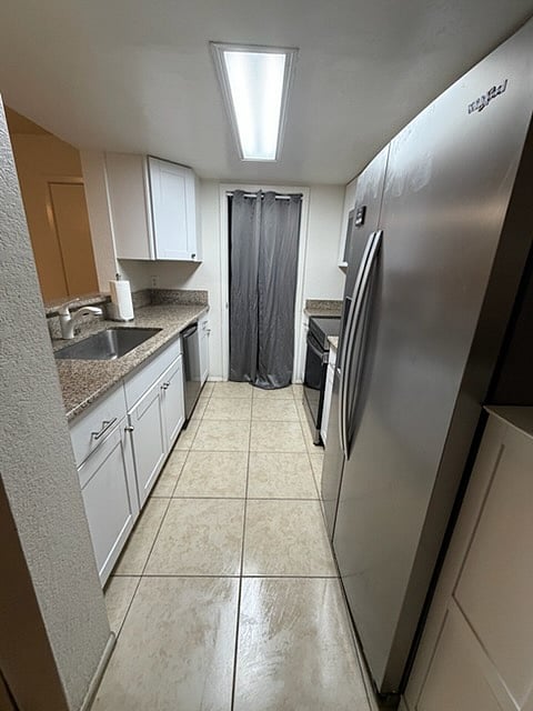 Furnished Finder property 833097_1 photo 9