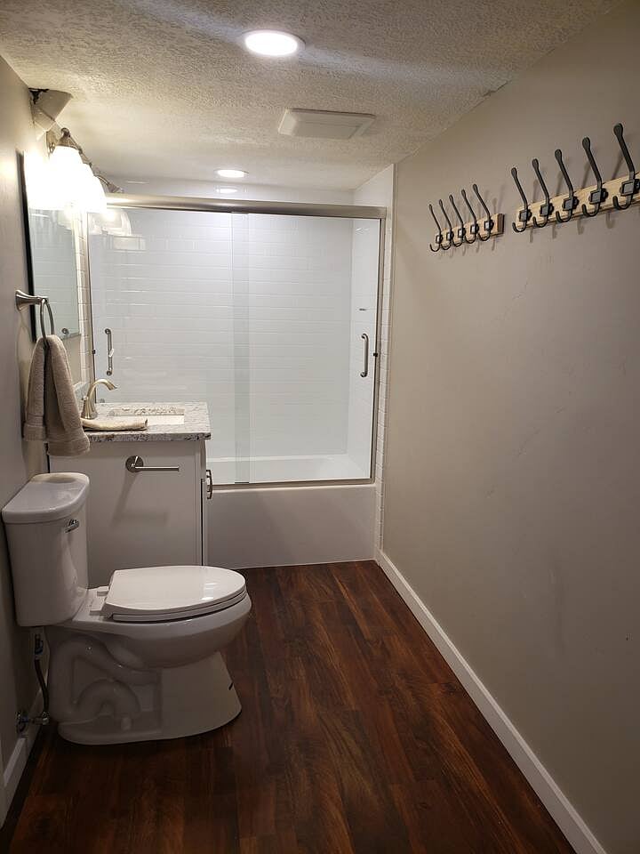 Furnished Finder property 833120_1 photo 20