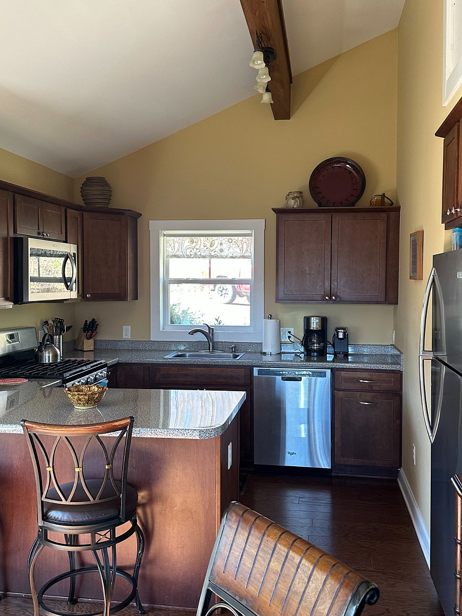 Furnished Finder property 833158_2 photo 8