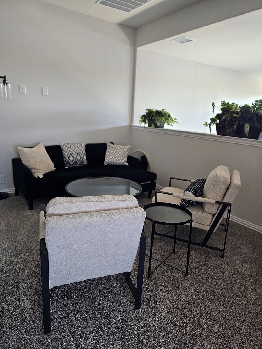 Furnished Finder property 833174_1 photo 3