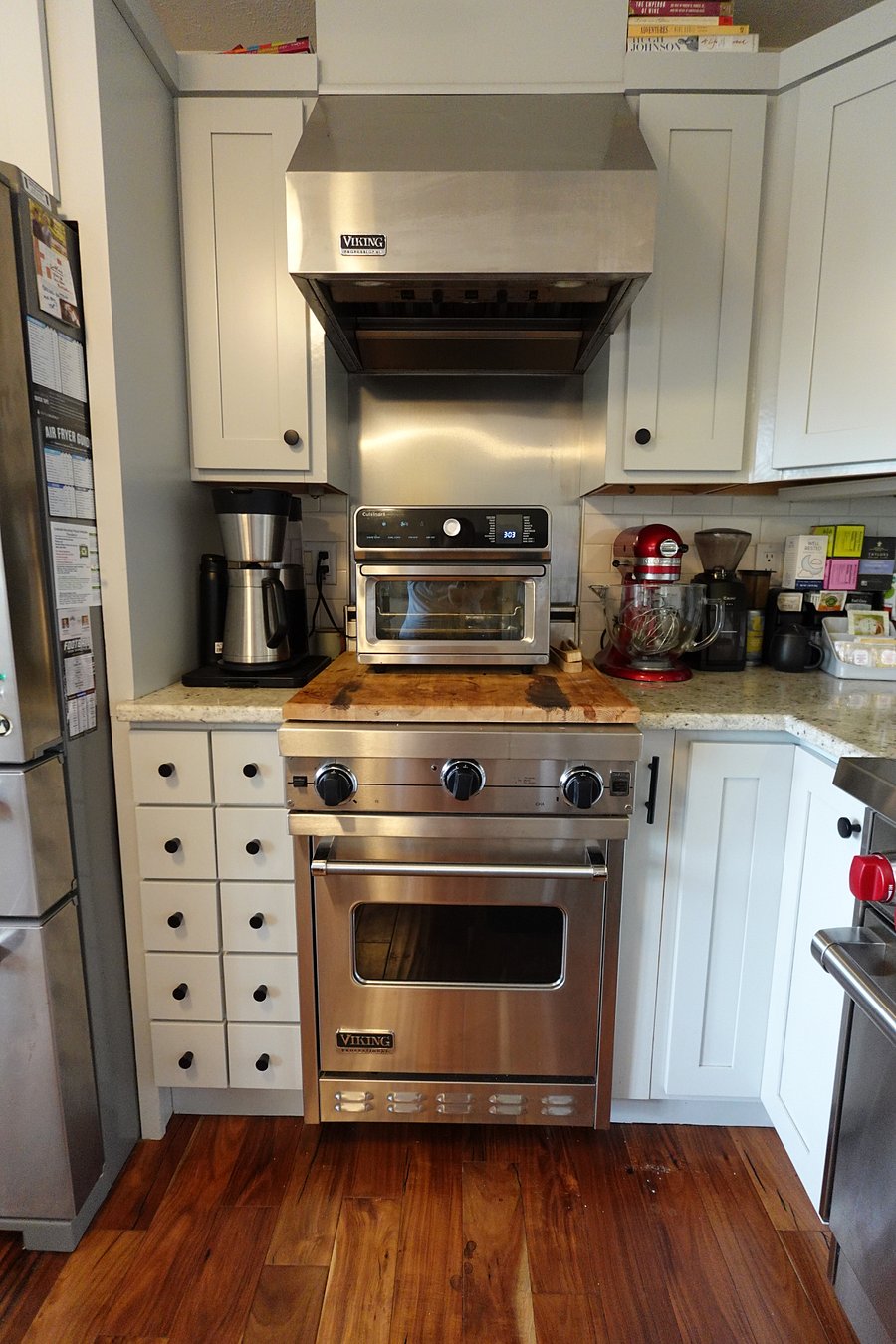 Viking stove and toaster oven