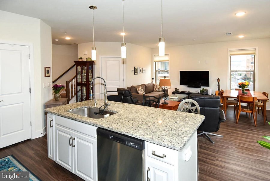 Furnished Finder property 833196_1 photo 3