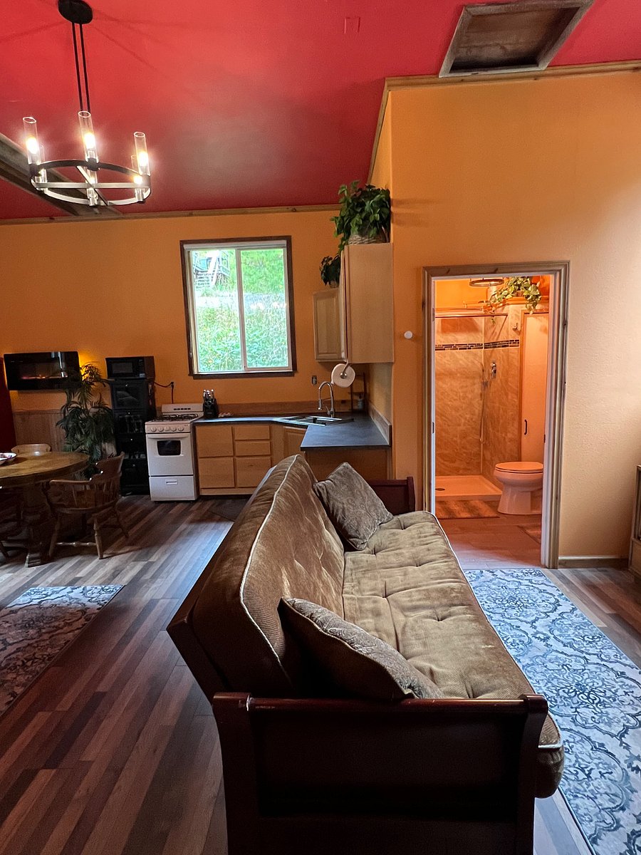 Furnished Finder property 833228_1 photo 3