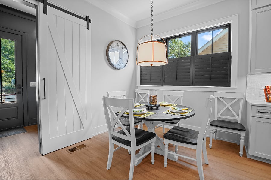 Kitchen dining table