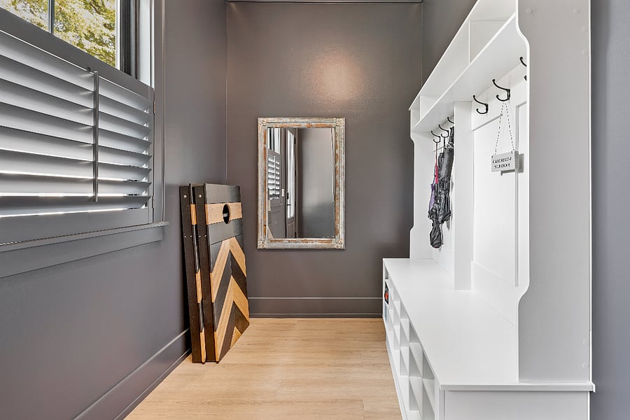Mud room