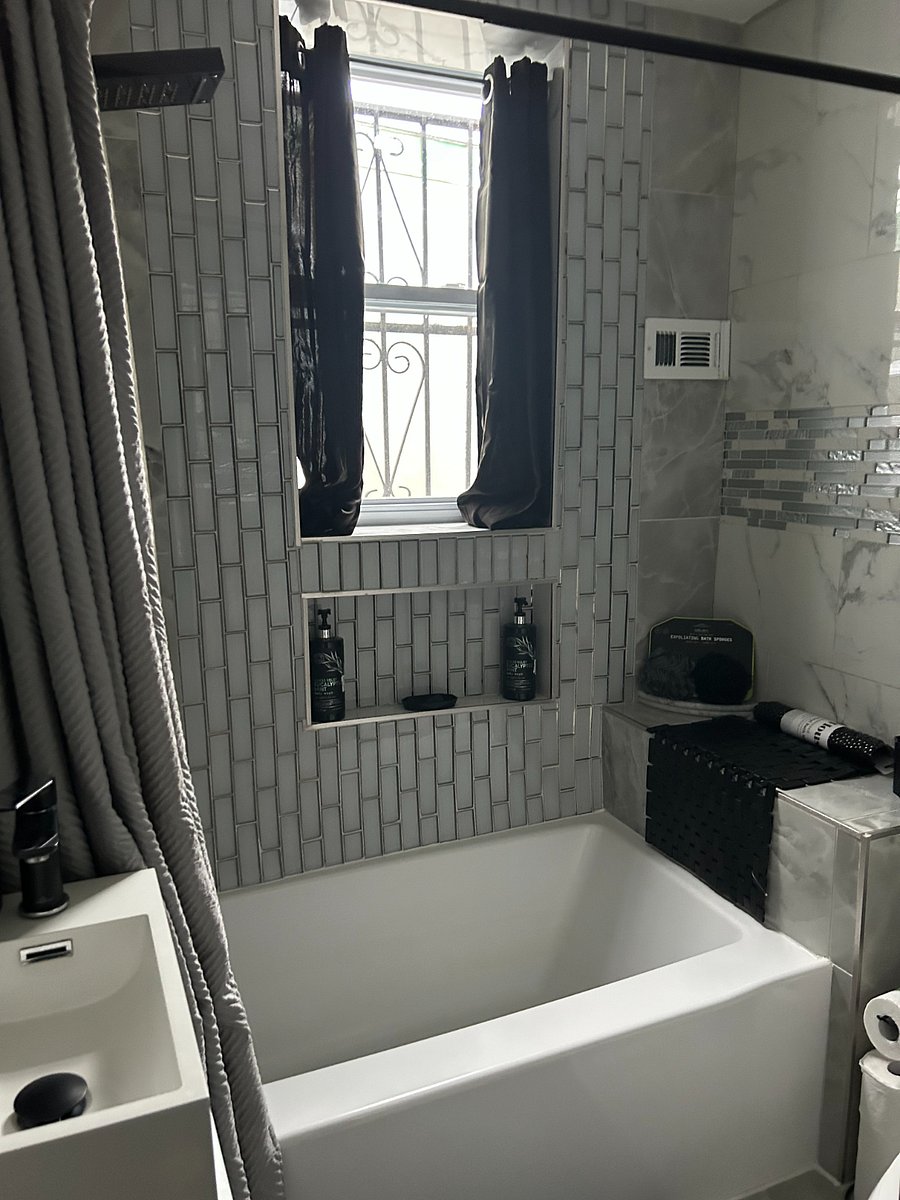 Furnished Finder property 833248_1 photo 45