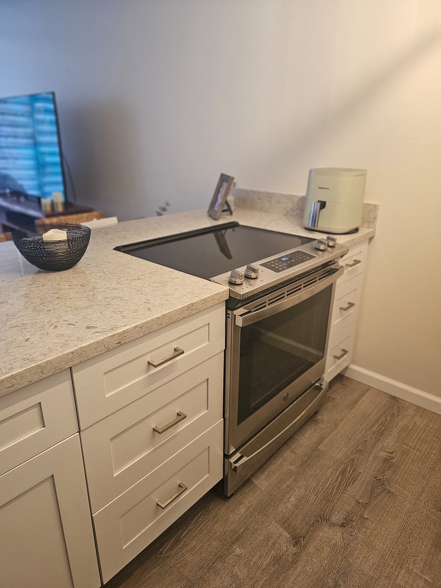 Furnished Finder property 833250_1 photo 6