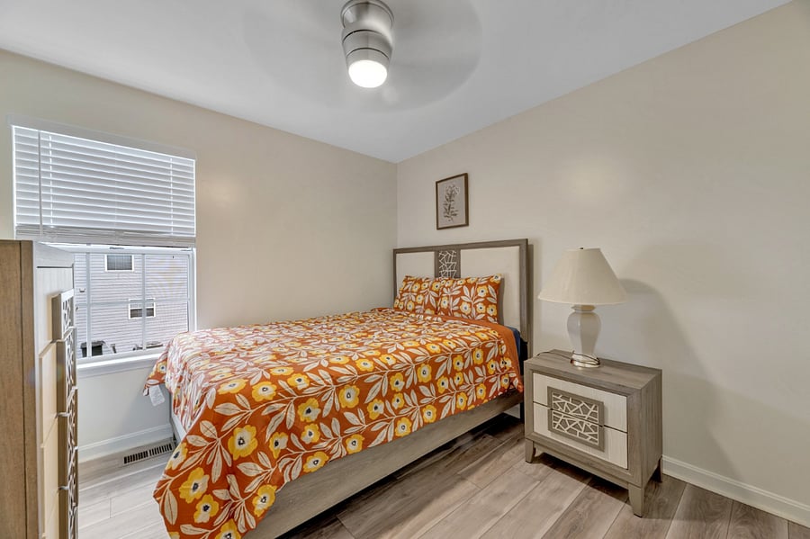 Furnished Finder property 833286_1 photo 15