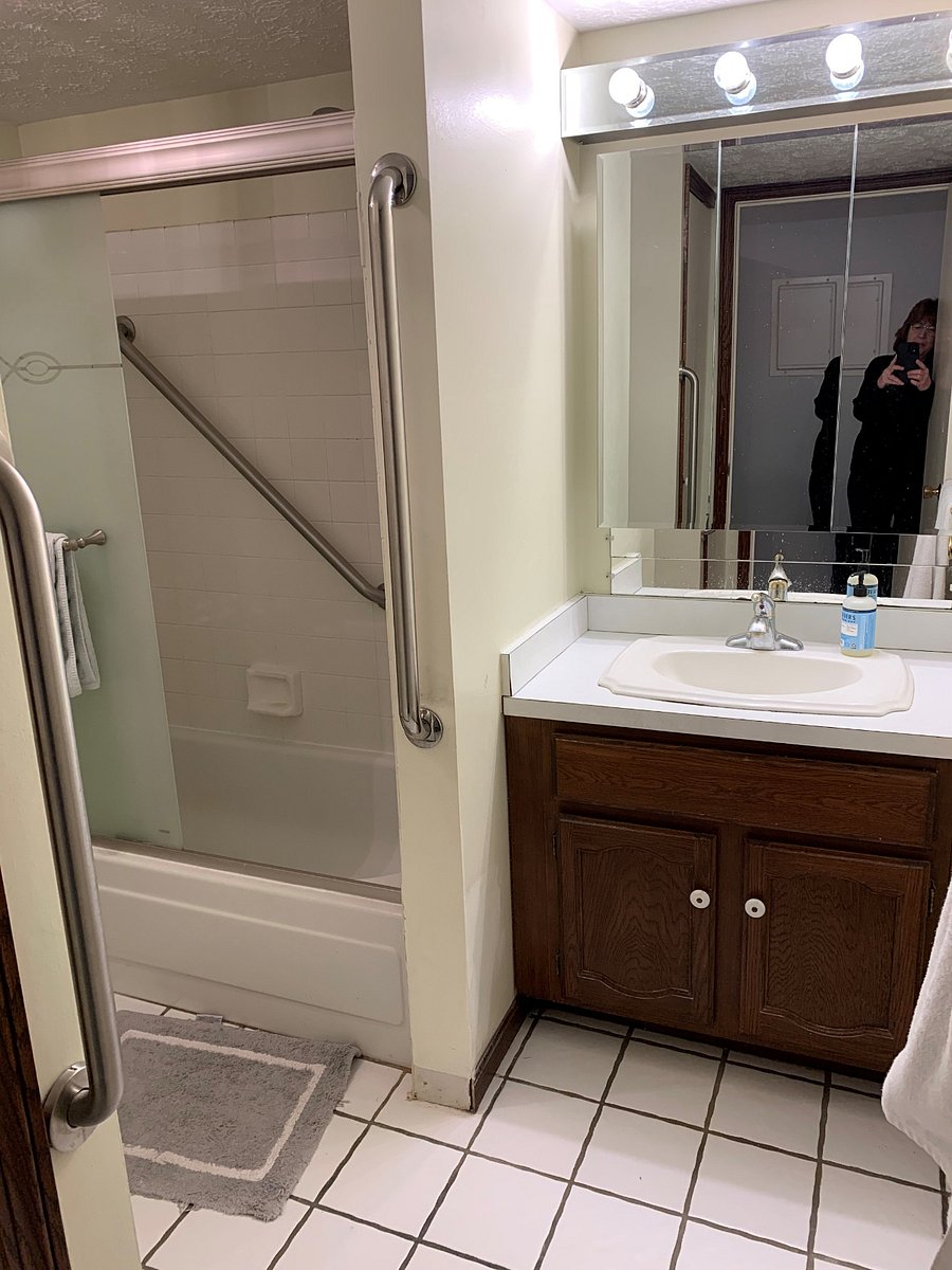 Furnished Finder property 833289_1 photo 25